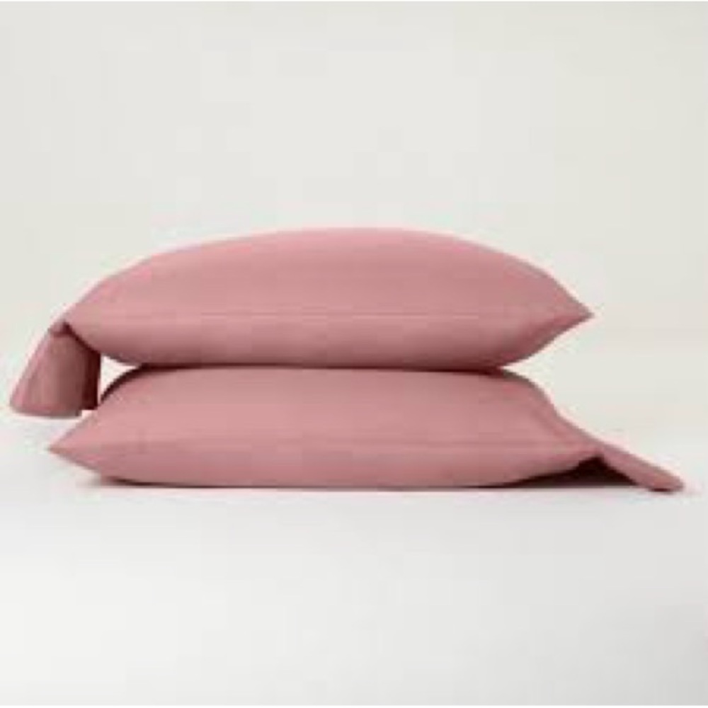 Casablanca pink pillow case set
